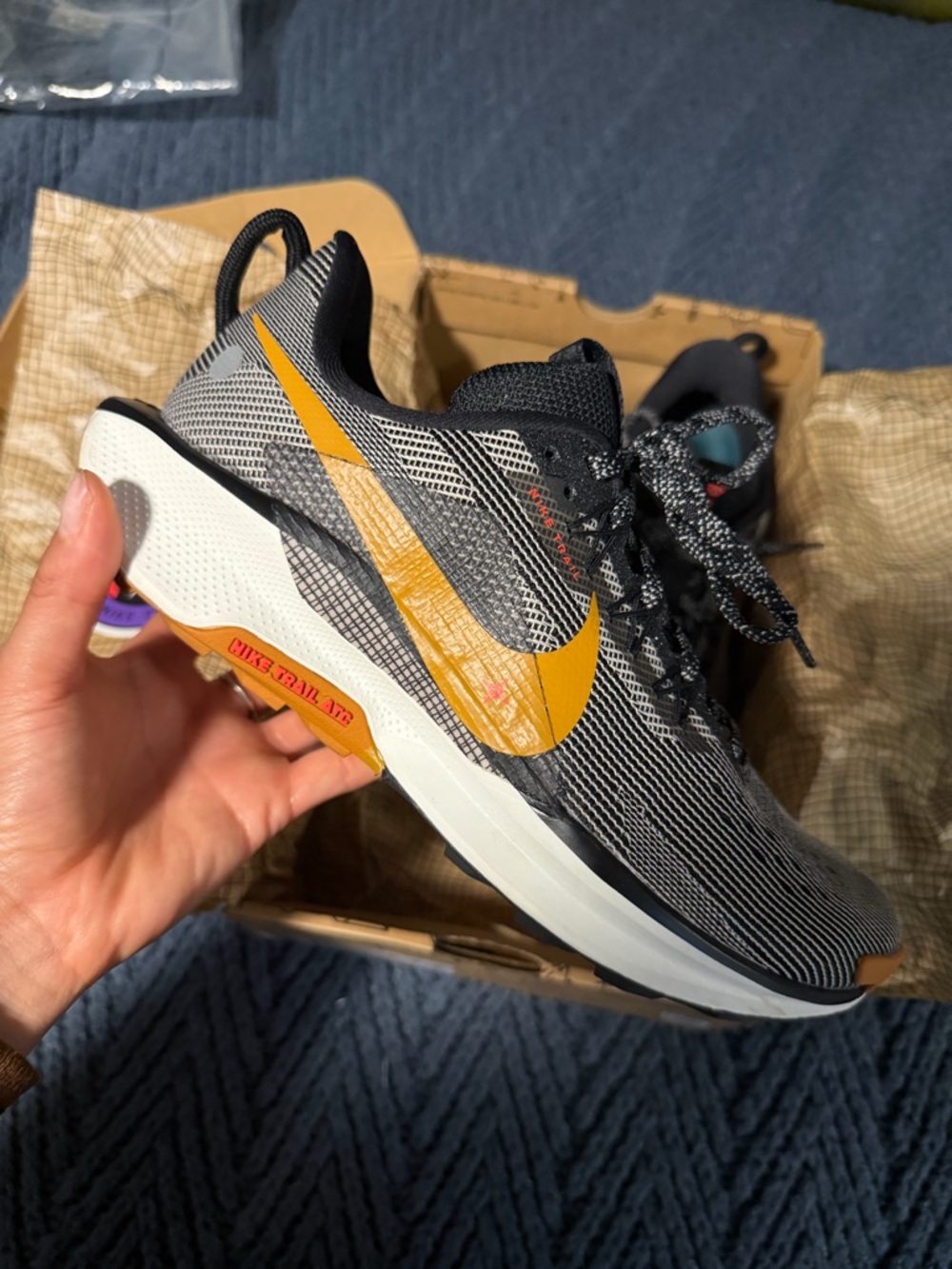 Nike Reactx Pegasus trail 5: Black/ desert men’s: 6.5 women’s 8 - Picture 4 of 8